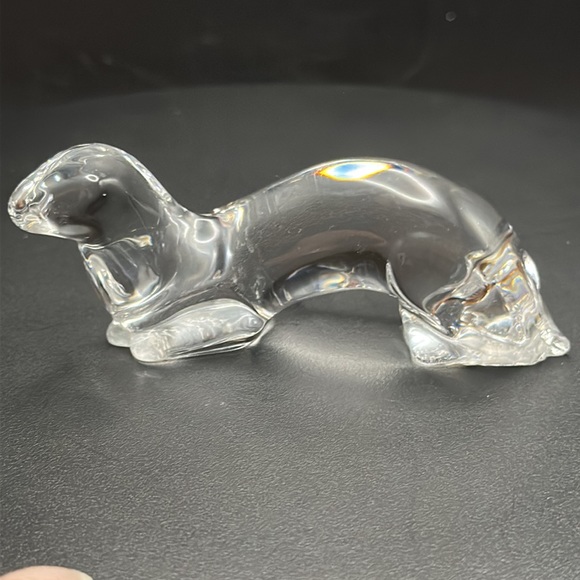 Crysta/Murano Glass sea otter (flaw) 4” - Picture 3 of 5